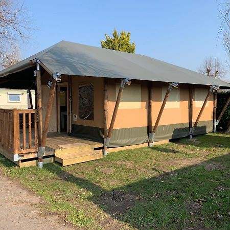 Glamour Glamping At Little Beach ヤブベーケ エクステリア 写真